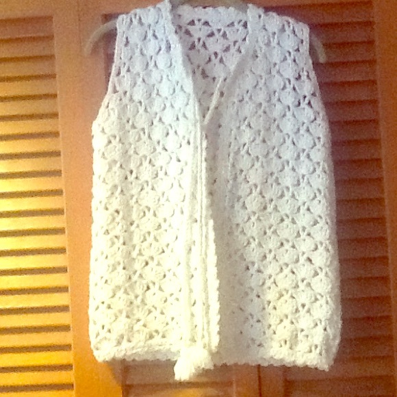 Handmade embroidered vest - Picture 1 of 2